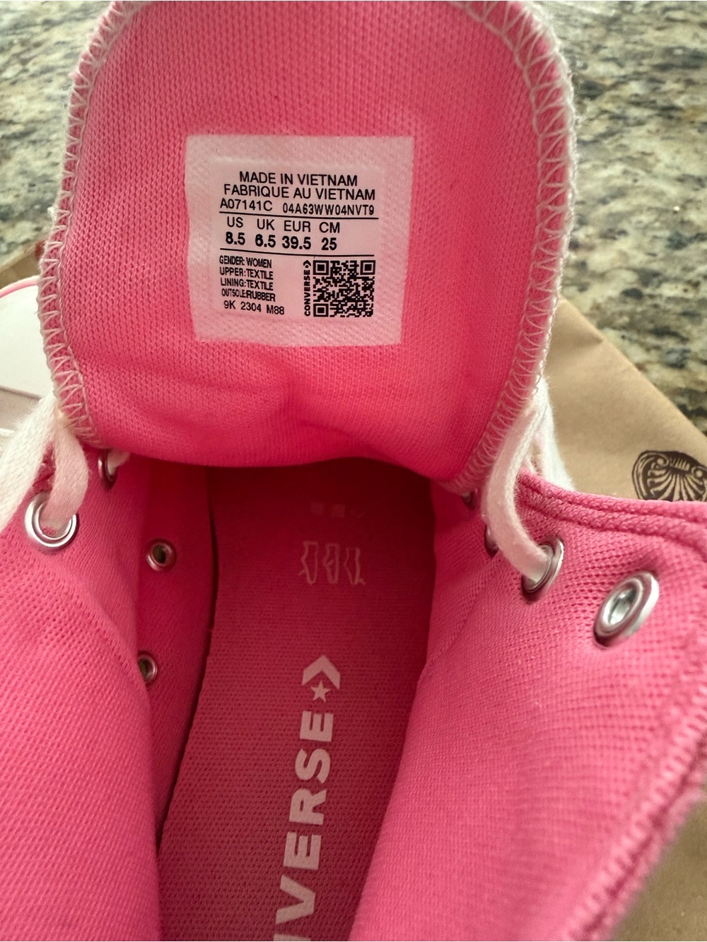 Converse Chuck Taylor All Star High Top Pink Canvas Sneakers Women’s 8.5 - Picture 2 of 8